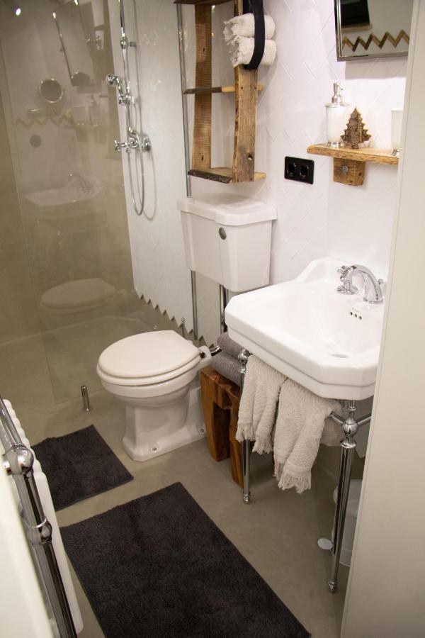 Boutique Apartments Benz I-Iii Bergisch Gladbach Dış mekan fotoğraf