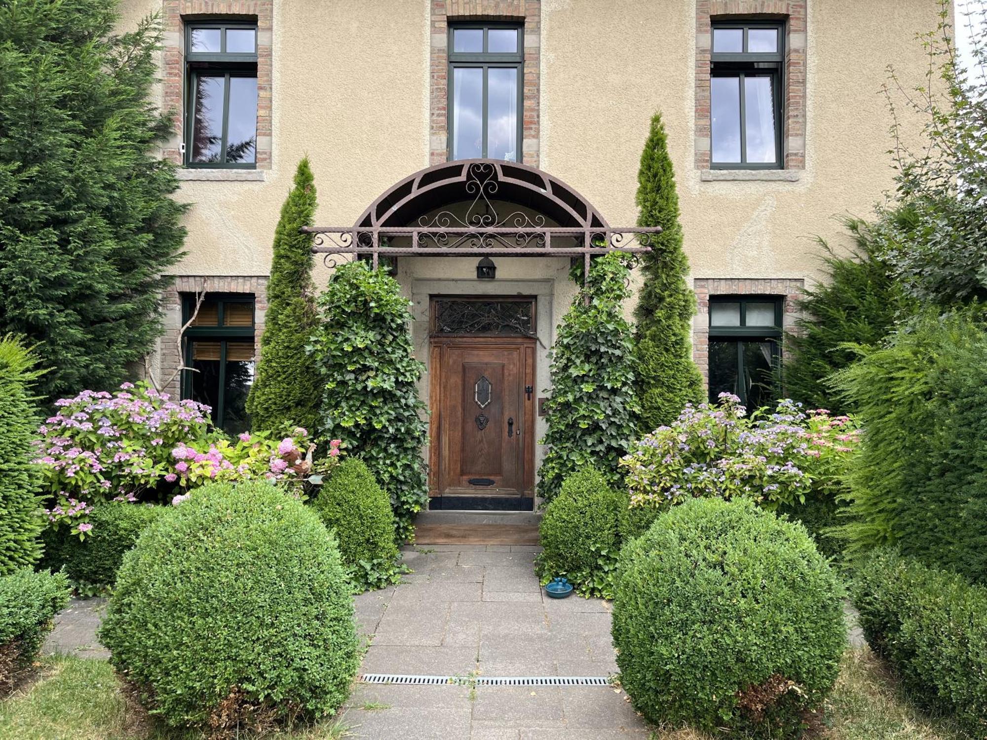 Boutique Apartments Benz I-Iii Bergisch Gladbach Dış mekan fotoğraf